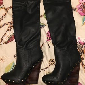 Colin Stuart Wedge boot